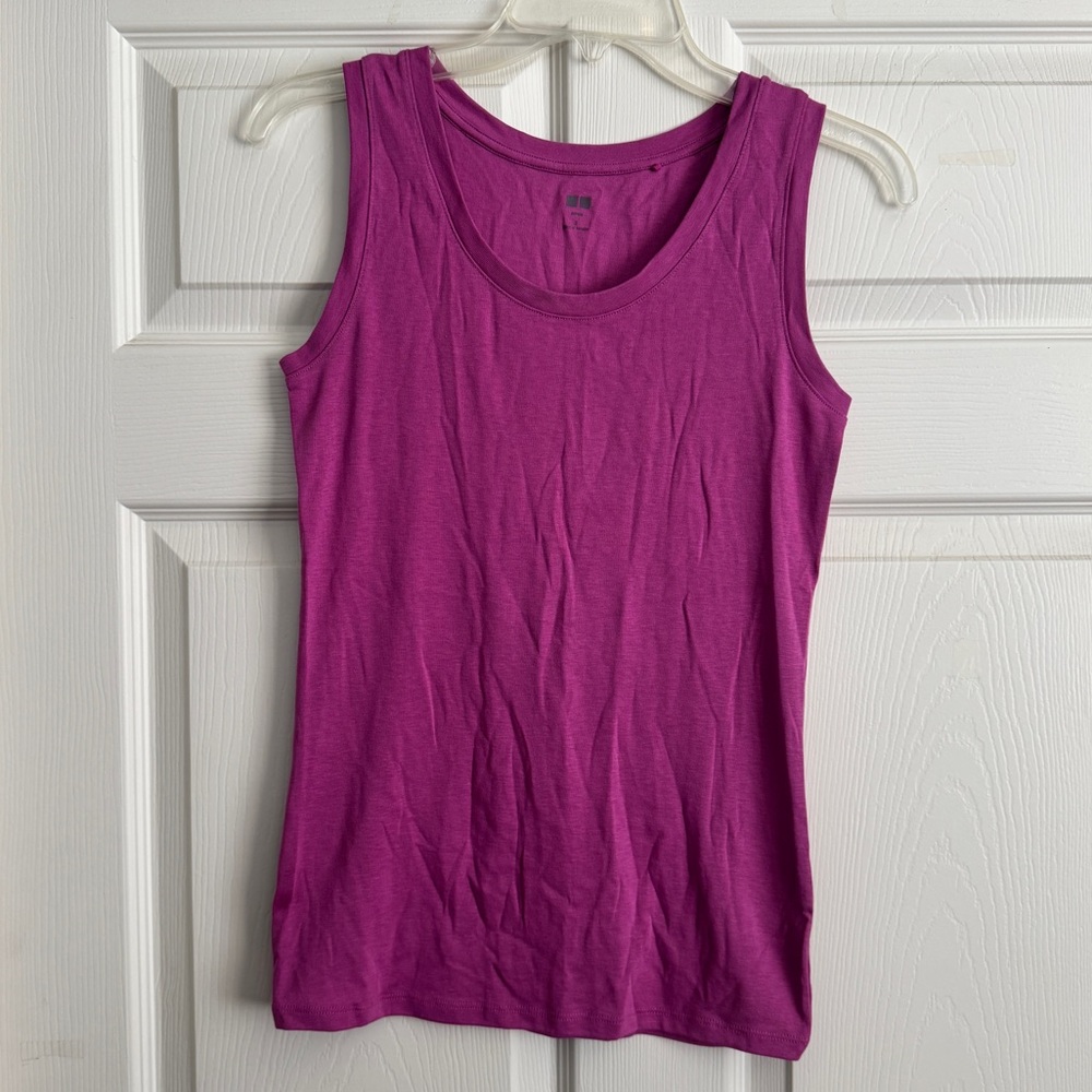 Uniqlo Women's Dark Magenta Tank Top